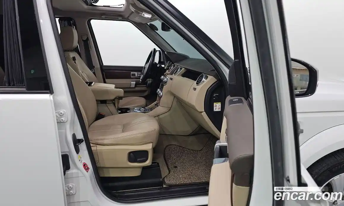 Land Rover Discovery 2016 3.0 гидро в Москве № 1137619, фото 11