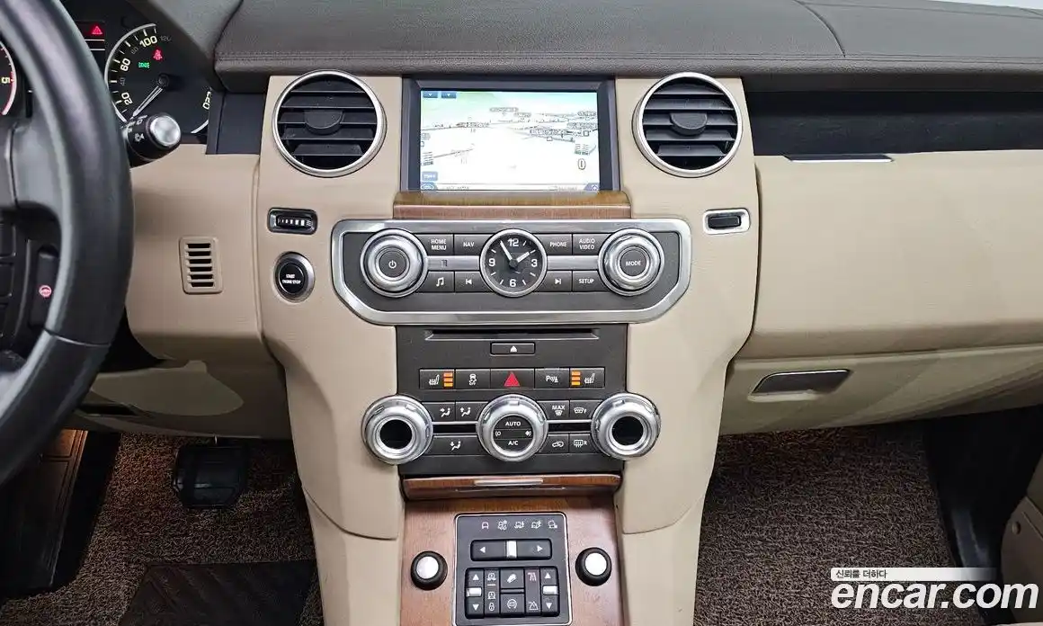 Land Rover Discovery 2016 3.0 гидро в Москве № 1137619, фото 15