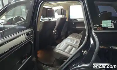 Volkswagen Touareg 2013 3.0 гидро в Москве № 1139088, миниатюра 11