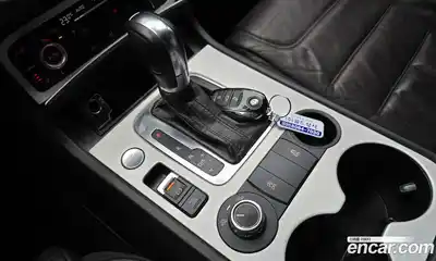 Volkswagen Touareg 2013 3.0 гидро в Москве № 1139088, миниатюра 9
