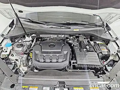 Volkswagen Tiguan 2022 2.0 гидро в Москве № 1139160, миниатюра 6