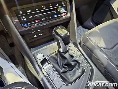 Volkswagen Tiguan 2022 2.0 гидро в Москве № 1139160, миниатюра 9