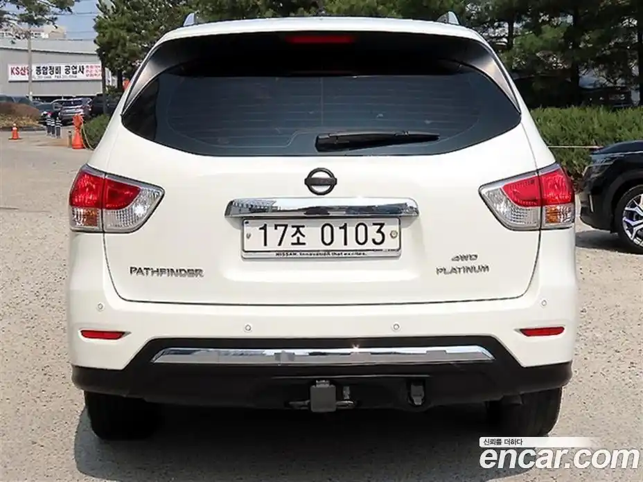Nissan Pathfinder 2016 3.5 гидро в Москве № 1139651, фото 4