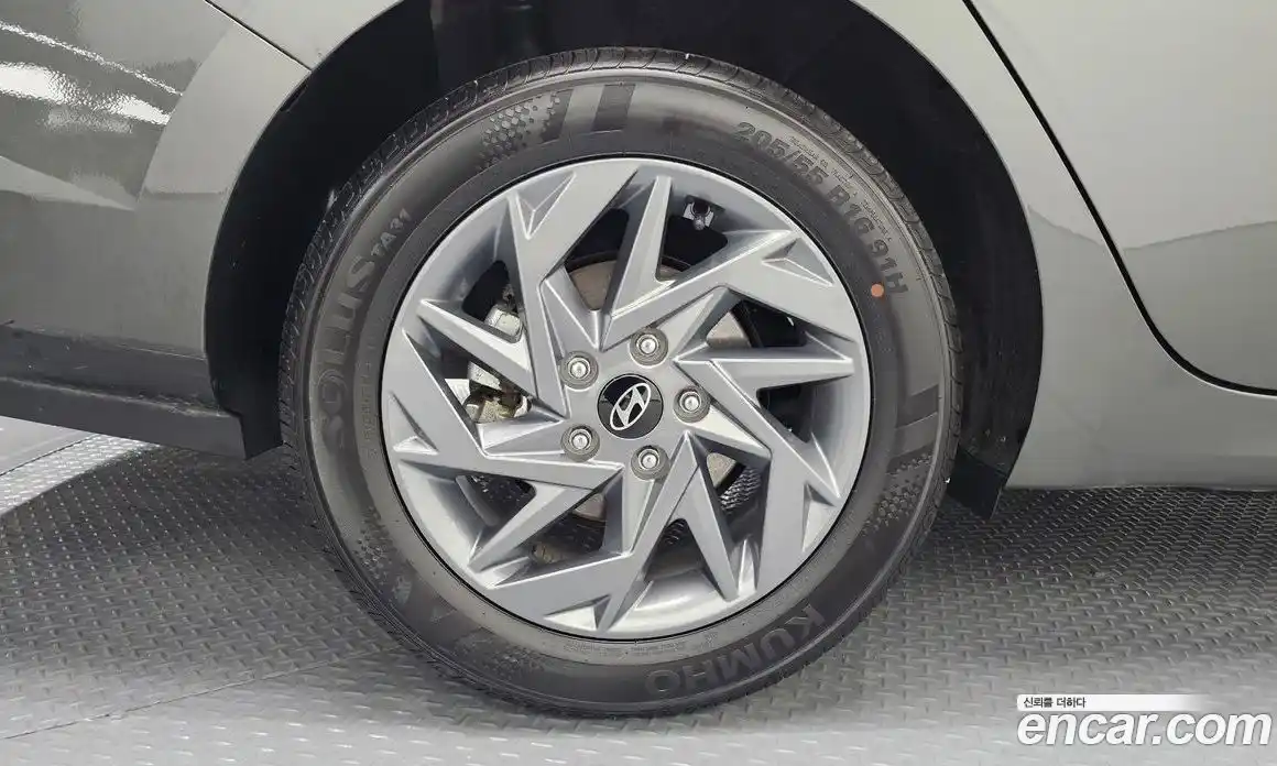 Hyundai Avante 2024 1.6 Автомат в Москве № 1141424, фото 5