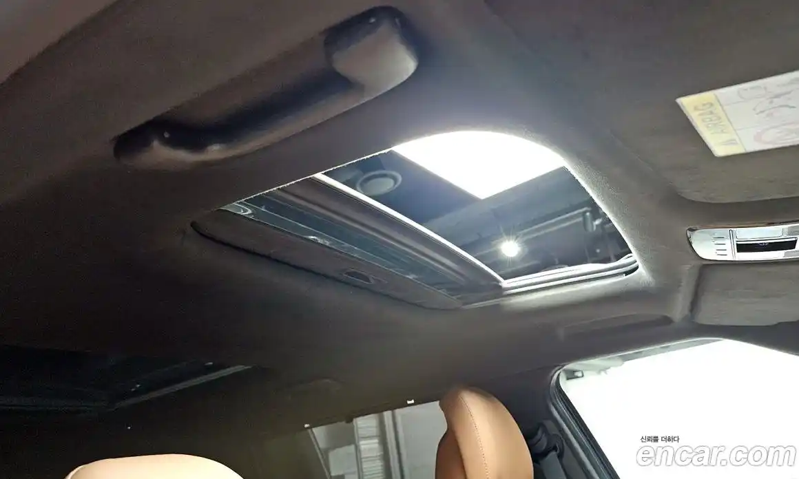 Hyundai Santa Fe 2023 2.5 Автомат в Москве № 1141783, фото 18