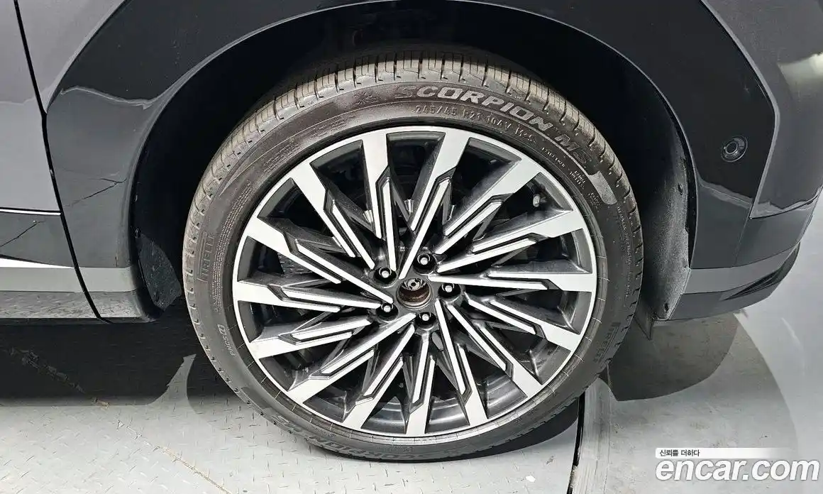 Hyundai Santa Fe 2023 2.5 Автомат в Москве № 1141783, фото 5