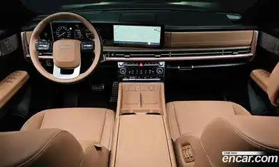 Hyundai Santa Fe 2023 2.5 Автомат в Москве № 1141783, миниатюра 7