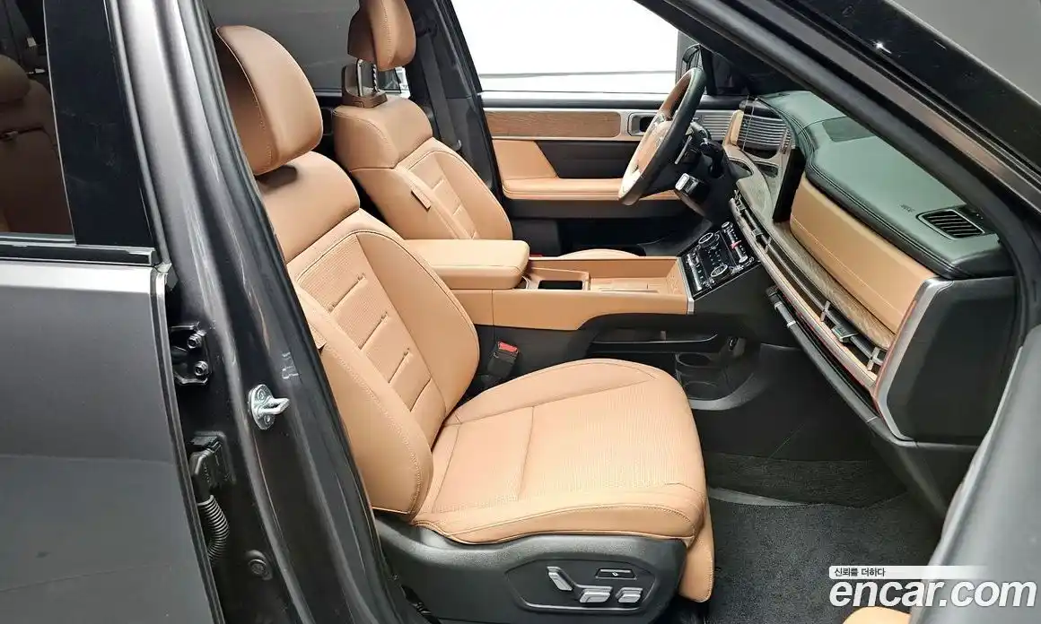 Hyundai Santa Fe 2023 2.5 Автомат в Москве № 1141783, фото 10