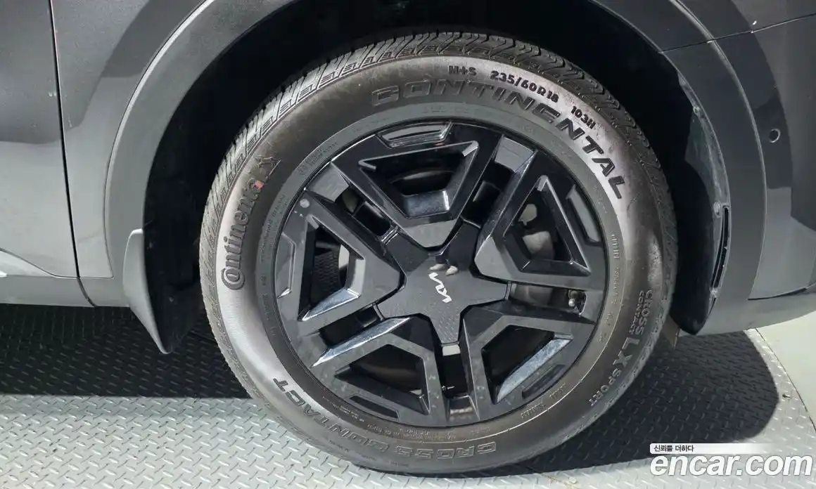 Kia Sorento 2024 1.6 гидро, фото 4