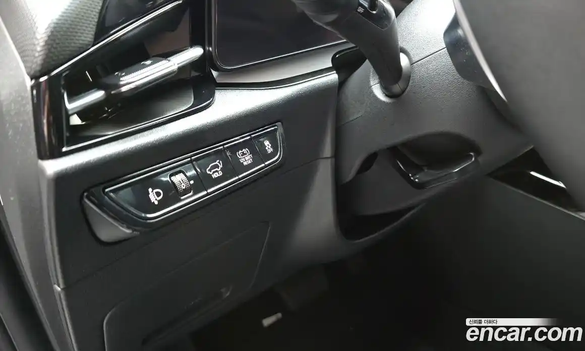 Kia Niro 2022 1.6 Автомат в Москве № 1143160, фото 15