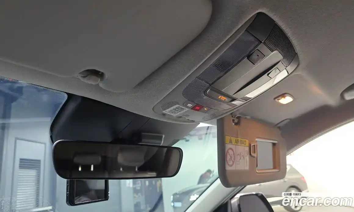 Kia Niro 2022 1.6 Автомат в Москве № 1143160, фото 18