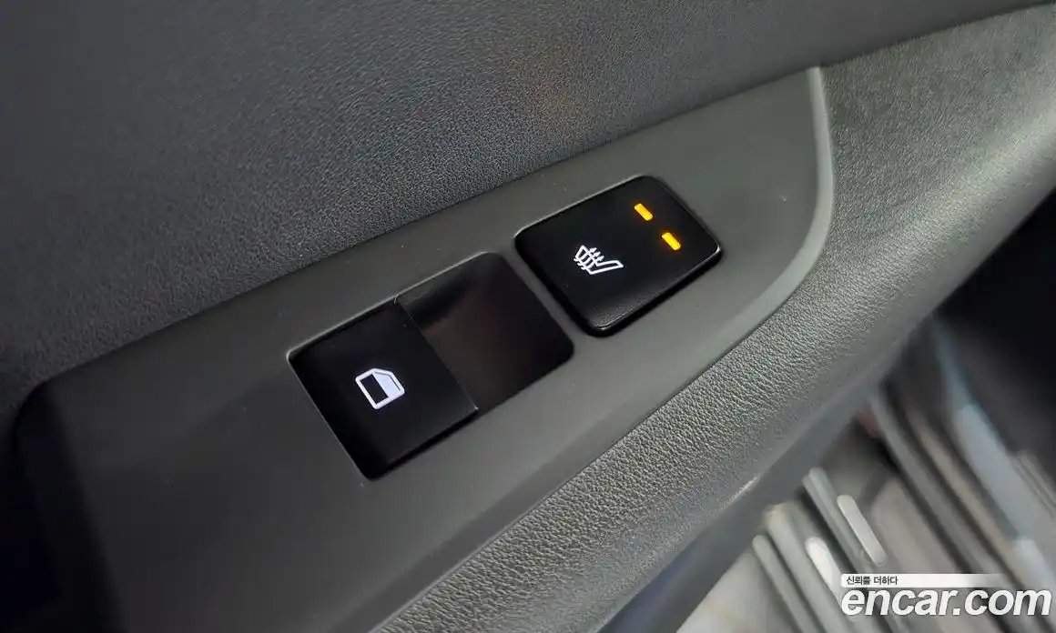 Kia Niro 2022 1.6 Автомат в Москве № 1143160, фото 19