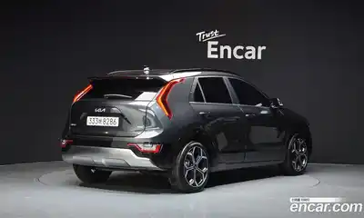 Kia Niro 2022 1.6 Автомат в Москве № 1143160, миниатюра 2