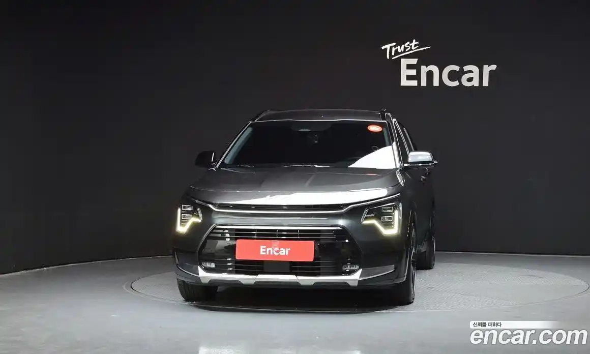 Kia Niro 2022 1.6 Автомат в Москве № 1143160, фото 3