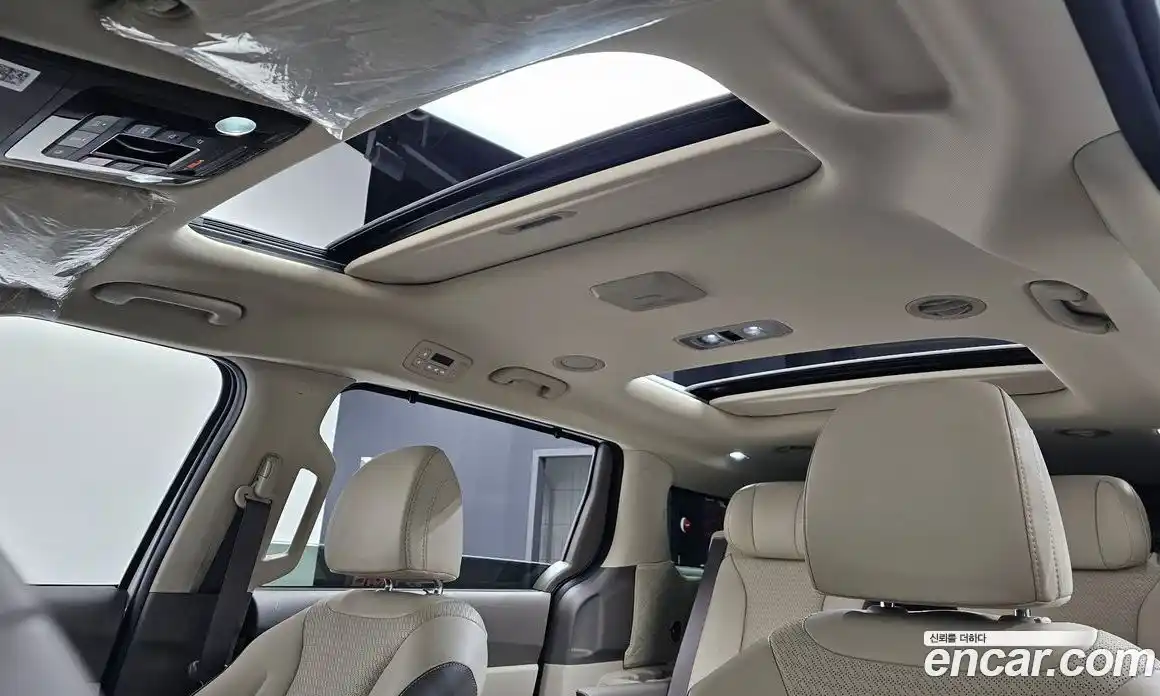 Kia Canival 2023 3.5 Автомат в Москве № 1143204, фото 19