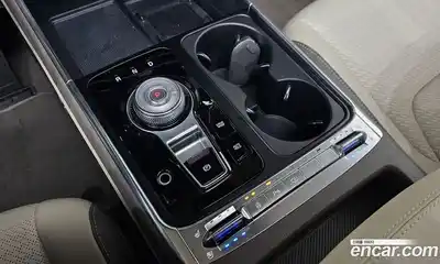 Kia Canival 2023 3.5 Автомат в Москве № 1143204, миниатюра 9