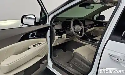 Kia Canival 2023 3.5 Автомат в Москве № 1143204, миниатюра 10