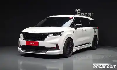 Kia Canival 2020 2.2 Автомат в Москве № 1143309, миниатюра 1