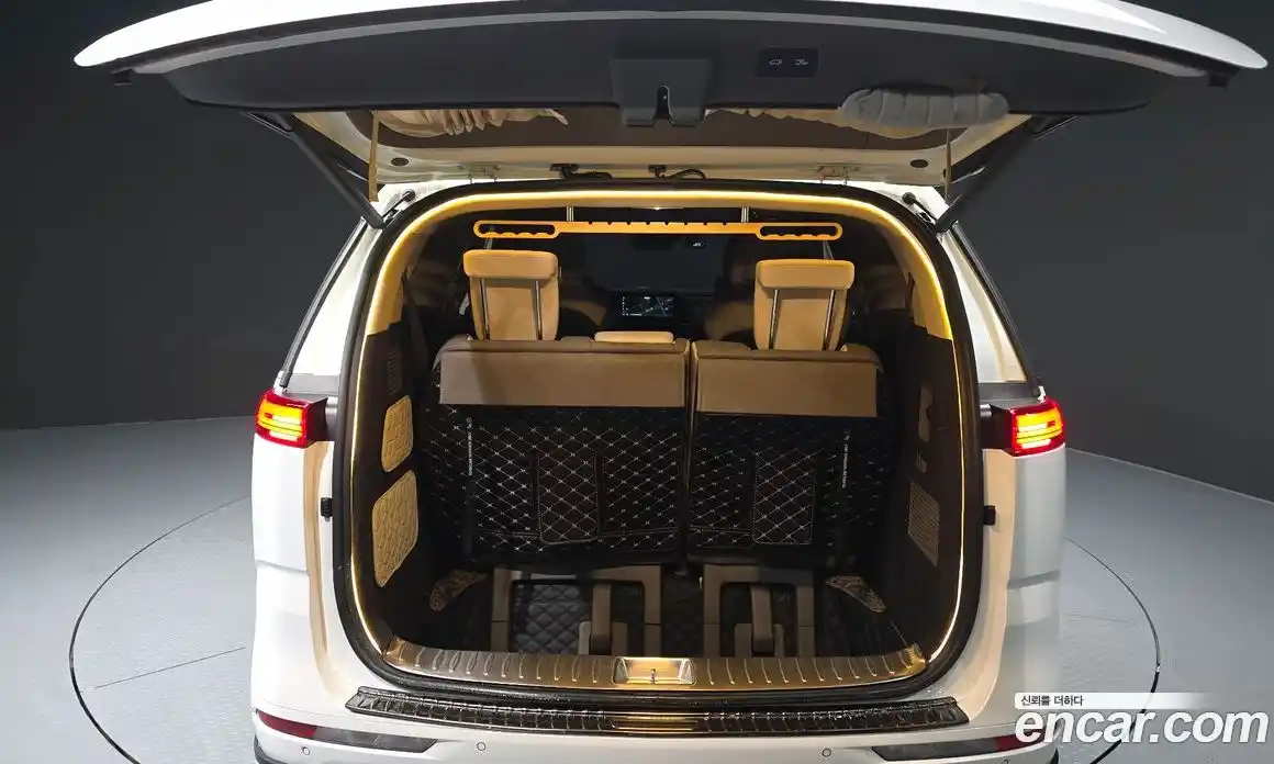 Kia Canival 2020 2.2 Автомат в Москве № 1143309, фото 20