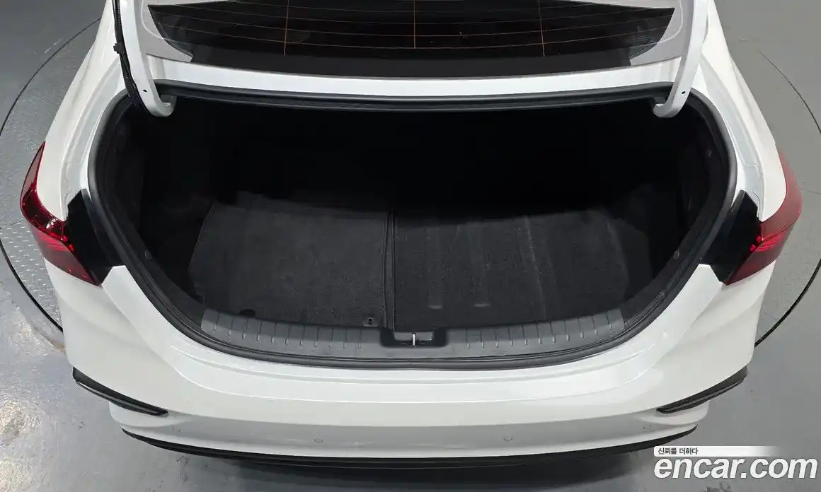 Kia K3 2020 1.6 Автомат в Москве № 1143316, фото 19