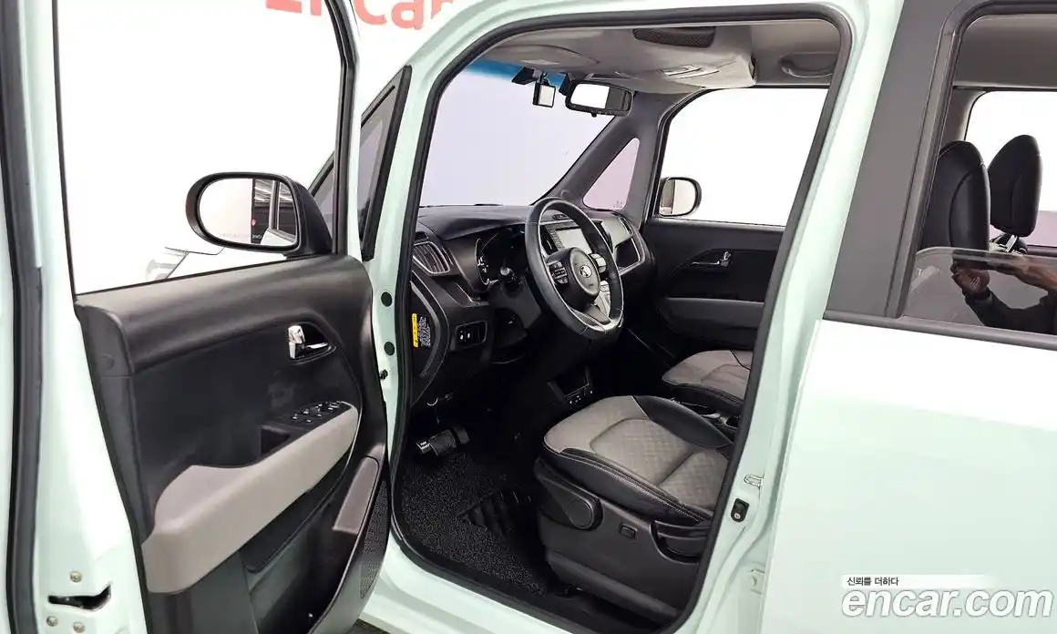 Kia Ray 2019 1.0 Автомат в Москве № 1143331, фото 10