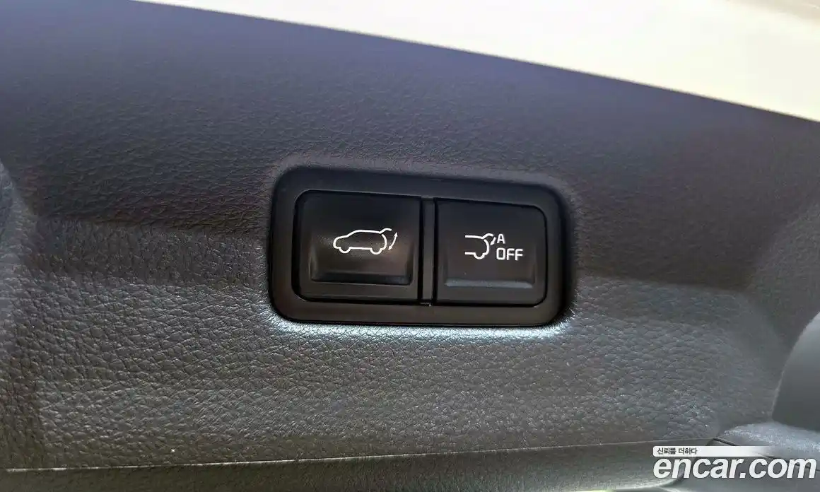 Kia Canival 2021 3.5 Автомат в Москве № 1143362, фото 20