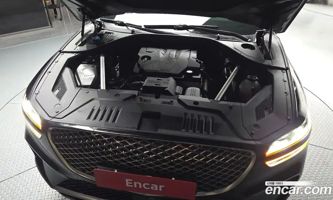 Genesis GV70 2021 2.5 Автомат в Москве № 1143540, фото 6