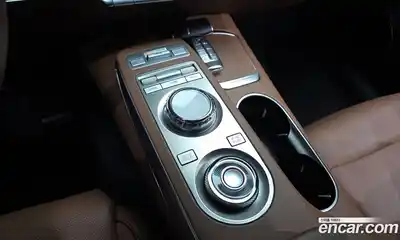 Genesis GV70 2021 2.5 Автомат в Москве № 1143540, миниатюра 9