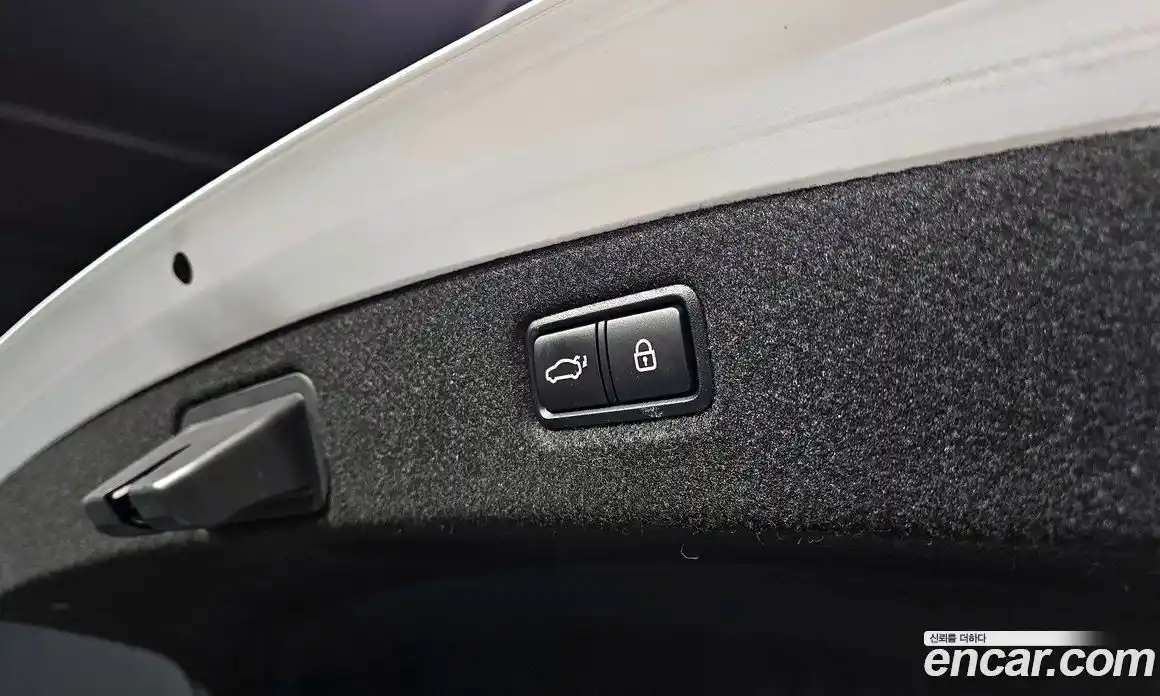 Genesis G90 2021 3.8 гидро в Москве № 1143583, фото 20