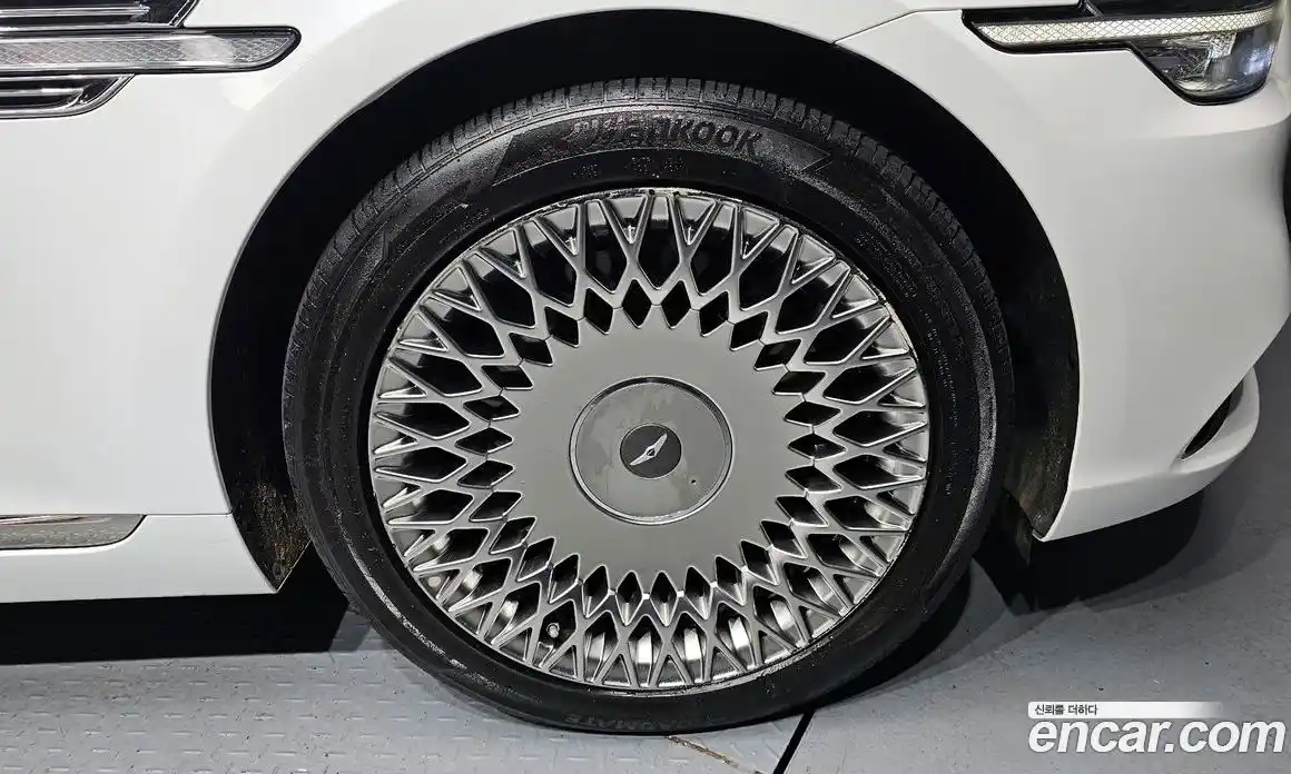 Genesis G90 2021 3.8 гидро в Москве № 1143583, фото 5