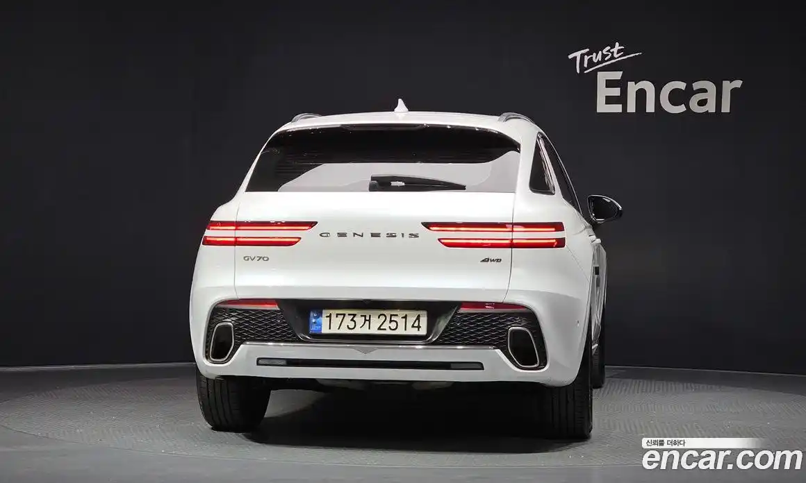 Genesis GV70 2023 2.5 Автомат в Москве № 1143610, фото 4