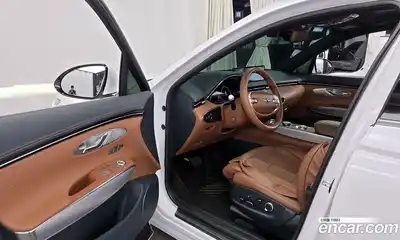 Genesis GV70 2023 2.5 Автомат в Москве № 1143610, миниатюра 10