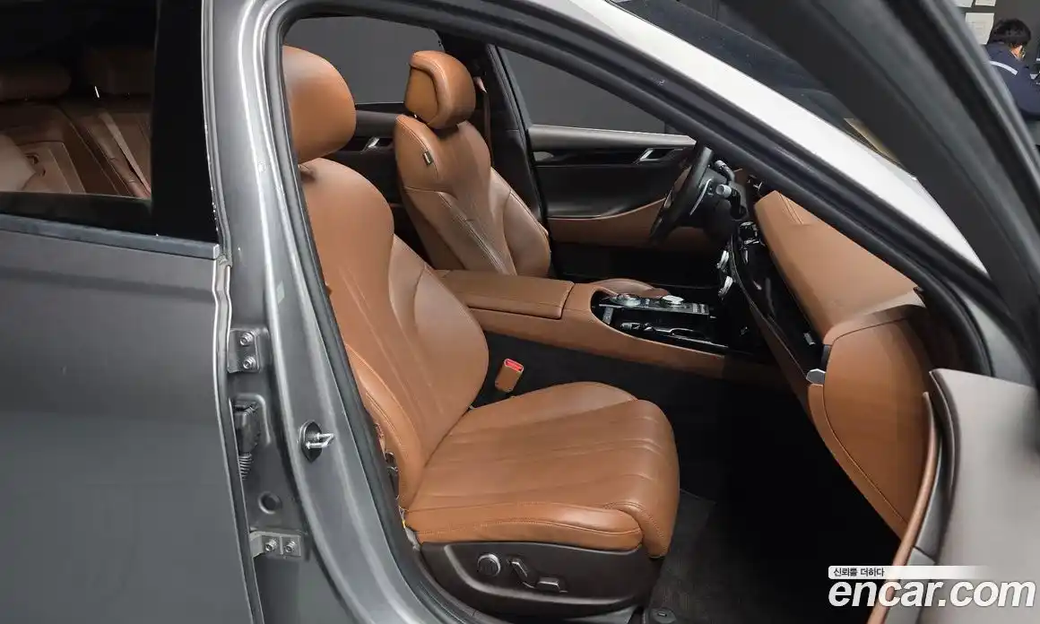 Genesis G80 2023 2.5 Автомат в Москве № 1143717, фото 12