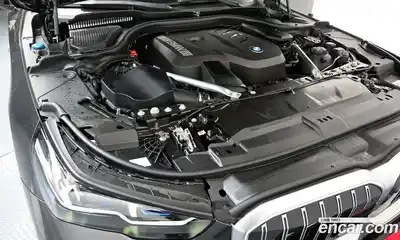 BMW 5-Series 2025 2.0 гидро в Москве № 1144221, миниатюра 5