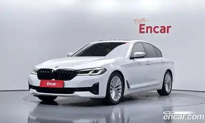 BMW 5-Series, 2021