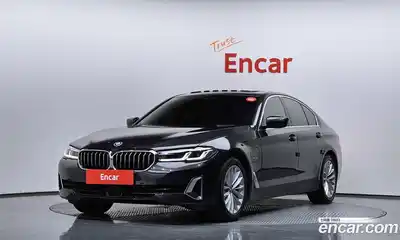 BMW 5-Series, 2021