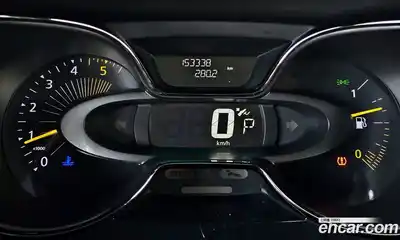 Renault QM3 2014 1.5 Автомат в Москве № 1146467, миниатюра 8