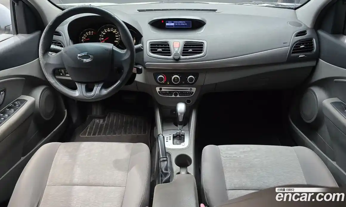 Renault SM3 2009 1.6 гидро в Москве № 1146476, фото 7