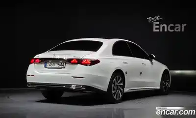 Mercedes-Benz E-Class 2025 2.0 гидро в Москве № 1146946, миниатюра 2