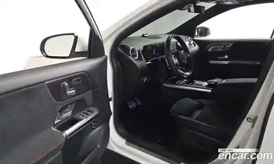 Mercedes-Benz GLA-Class 2022 2.0 гидро в Москве № 1147676, миниатюра 11