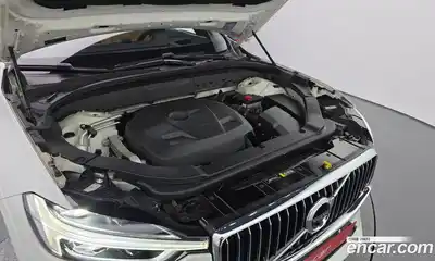 Volvo XC60 2019 2.0 гидро в Москве № 1149159, миниатюра 6
