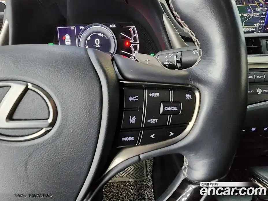Lexus ES 2020 2.5 вариатор в Москве № 1150930, фото 13