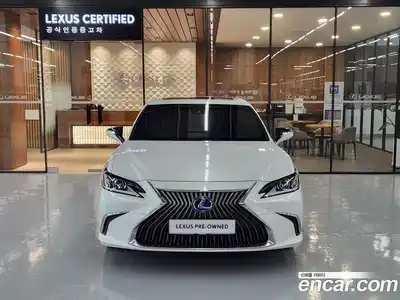 Lexus ES 2020 2.5 вариатор в Москве № 1150930, миниатюра 3