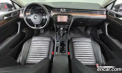 Volkswagen Passat 2018 2.0 гидро в Москве № 1151298, миниатюра 7