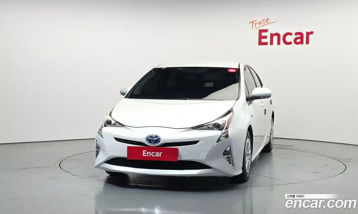 Toyota Prius 2018 1.8 гидро в Москве № 1151710, фото 3