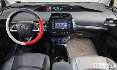 Toyota Prius 2018 1.8 гидро в Москве № 1151710, миниатюра 7