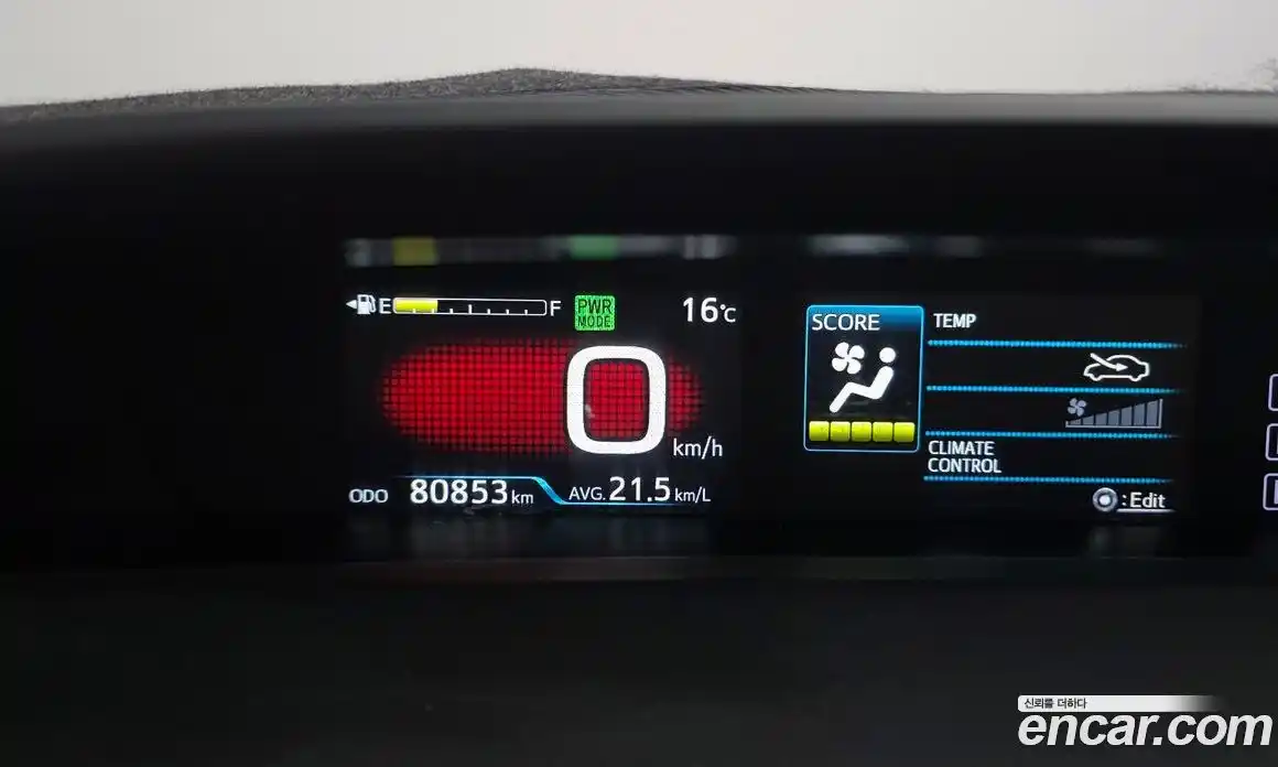 Toyota Prius 2018 1.8 гидро в Москве № 1151710, фото 8