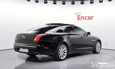 Jaguar XJ 2015 3.0 гидро в Москве № 1152585, миниатюра 2