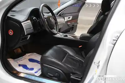 Jaguar XF 2013 2.0 гидро в Москве № 1152608, миниатюра 9
