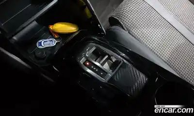 Peugeot 2008 2023 0.1 гидро в Москве № 1152765, миниатюра 9